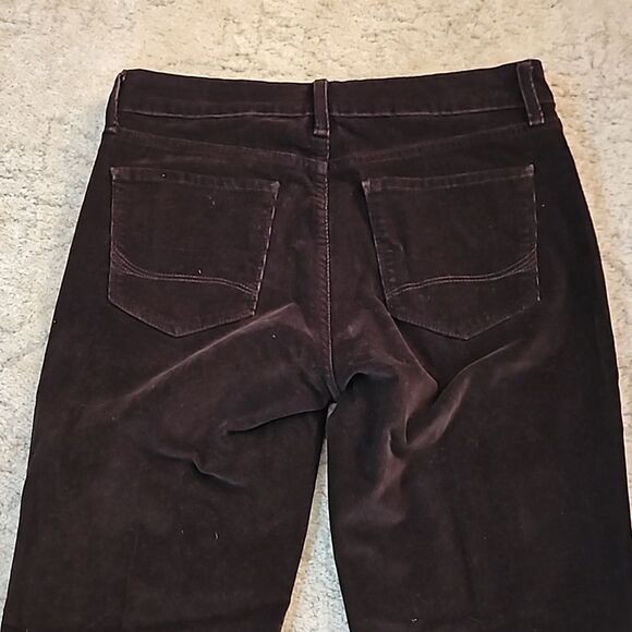 NYDJ Chocolate Micro Corduroy jeans size 8P - Picture 5 of 12
